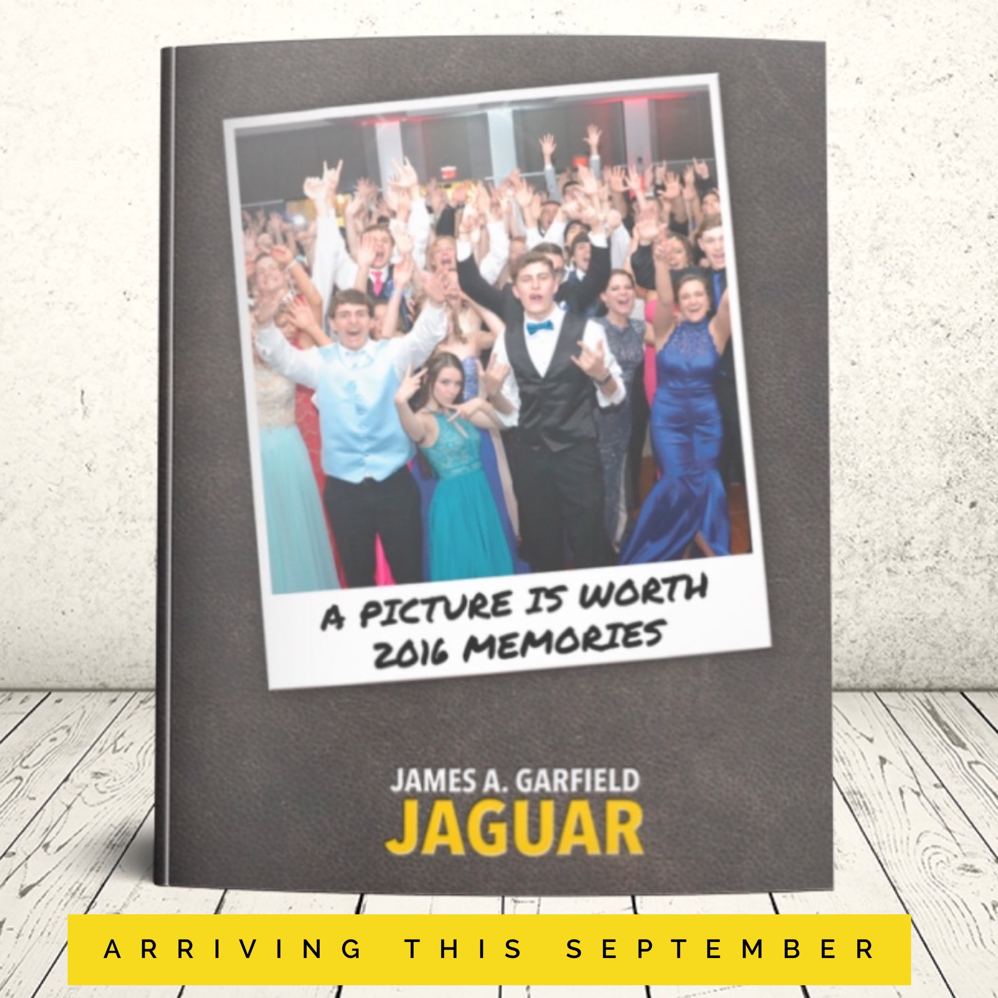 2016 GHS Yearbook TreeRing